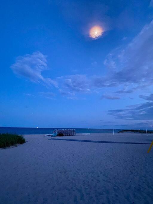 Across The Ocean Few Steps To Beach Contemporary Three Bedroom Townhouse Pompano Beach Kültér fotó