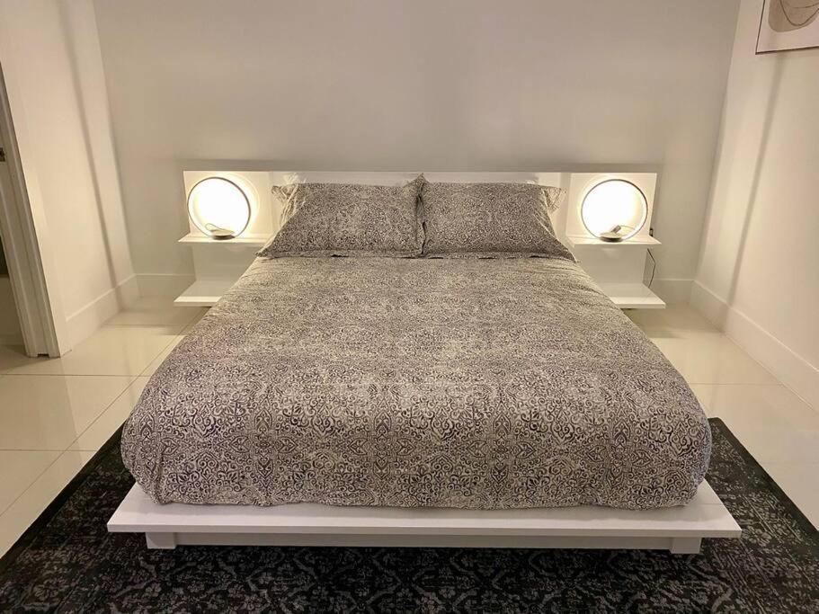Across The Ocean Few Steps To Beach Contemporary Three Bedroom Townhouse Pompano Beach Kültér fotó