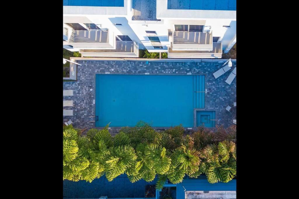 Across The Ocean Few Steps To Beach Contemporary Three Bedroom Townhouse Pompano Beach Kültér fotó