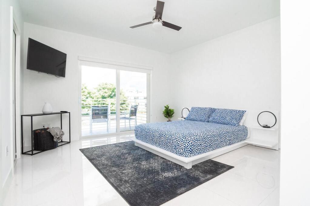 Across The Ocean Few Steps To Beach Contemporary Three Bedroom Townhouse Pompano Beach Kültér fotó